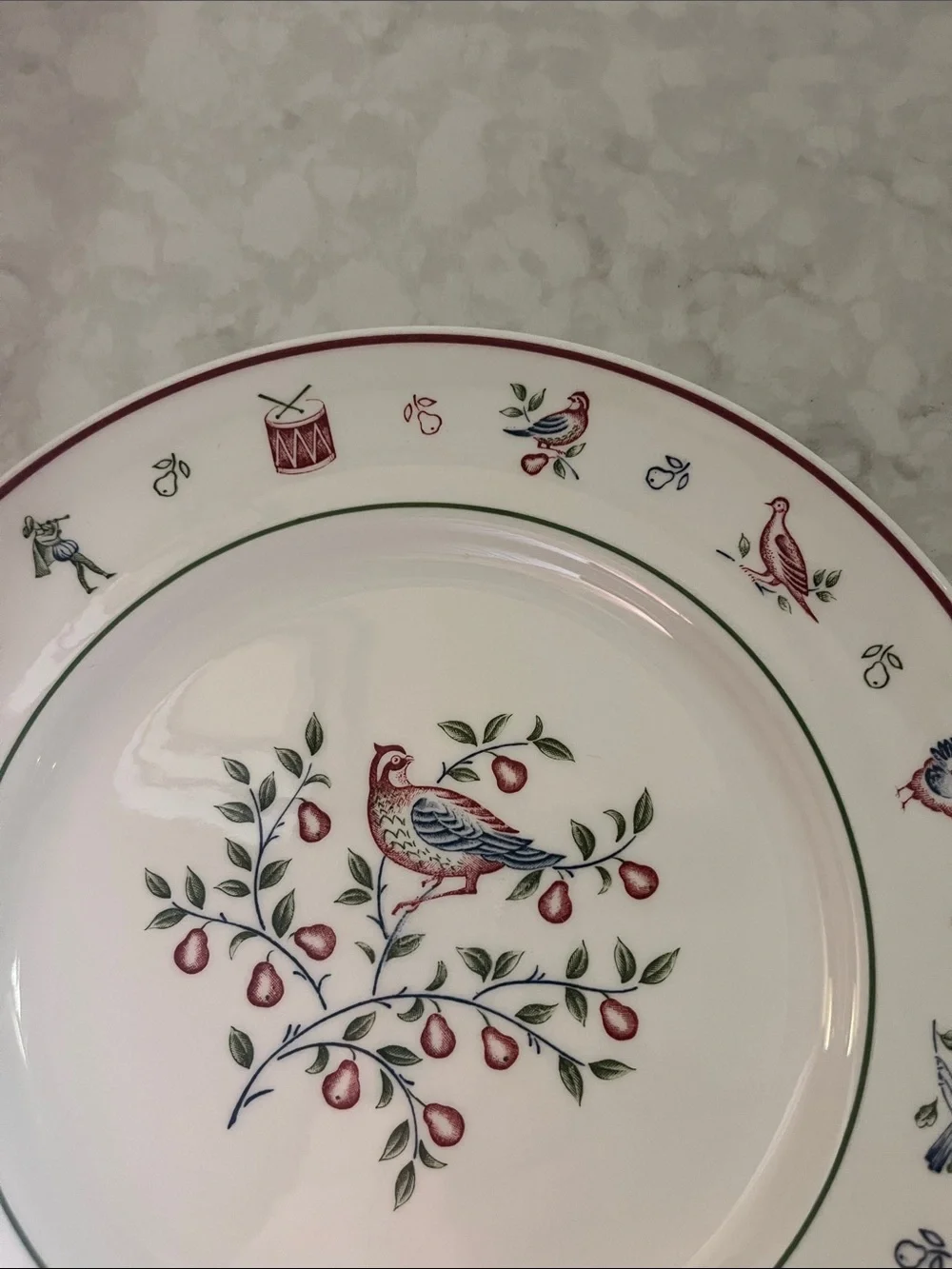 Johnson Brothers Dinner Plate  10” 12 Days of Christmas Partridge in a Pear Tree